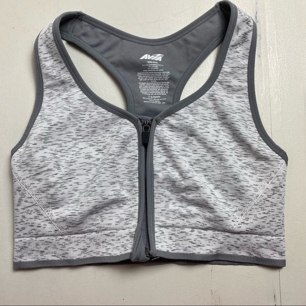 Avia XXL sports bra front zip